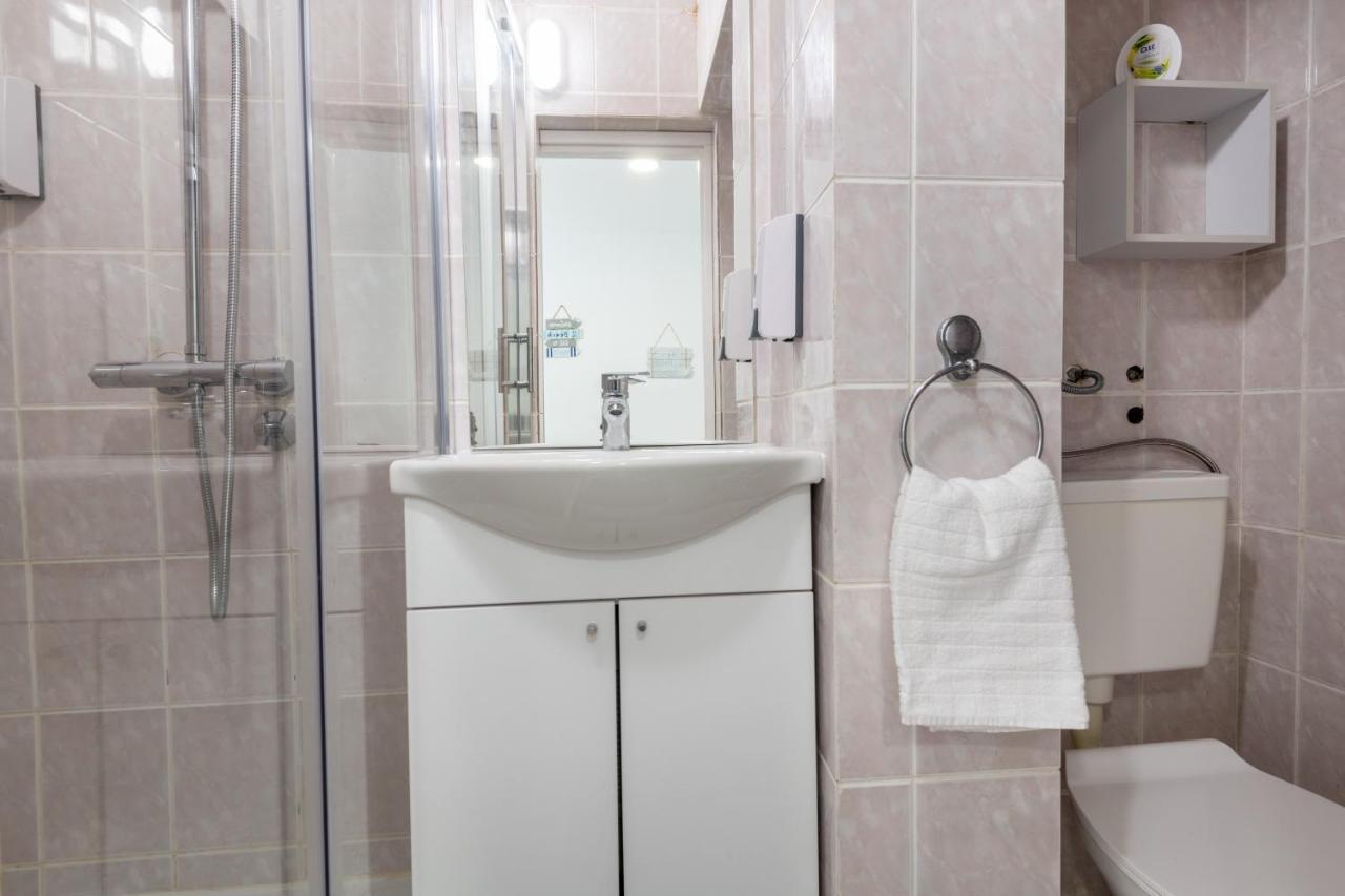 נאום Apartments Malalu מראה חיצוני תמונה