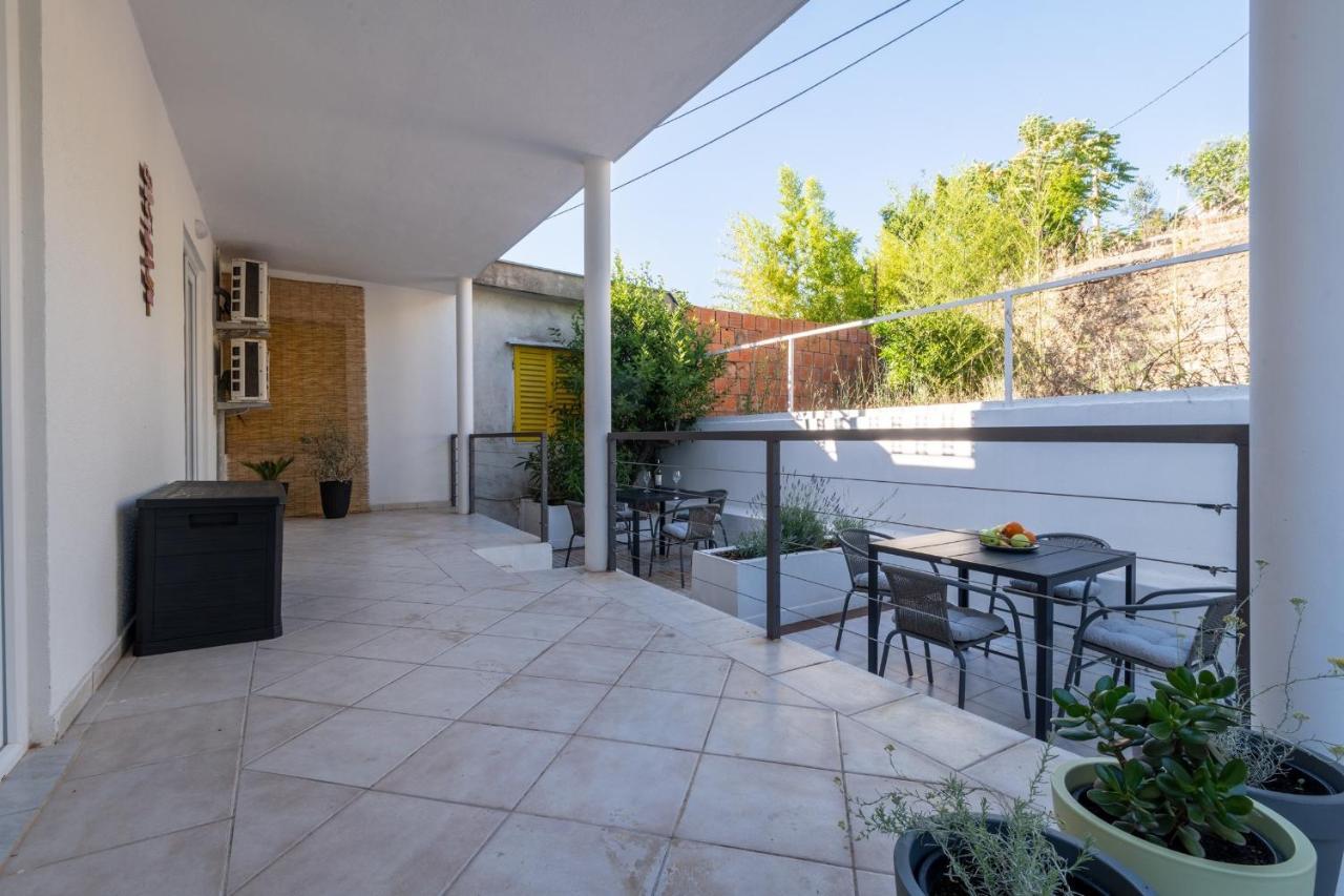 נאום Apartments Malalu מראה חיצוני תמונה