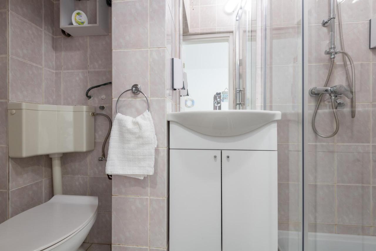 נאום Apartments Malalu מראה חיצוני תמונה