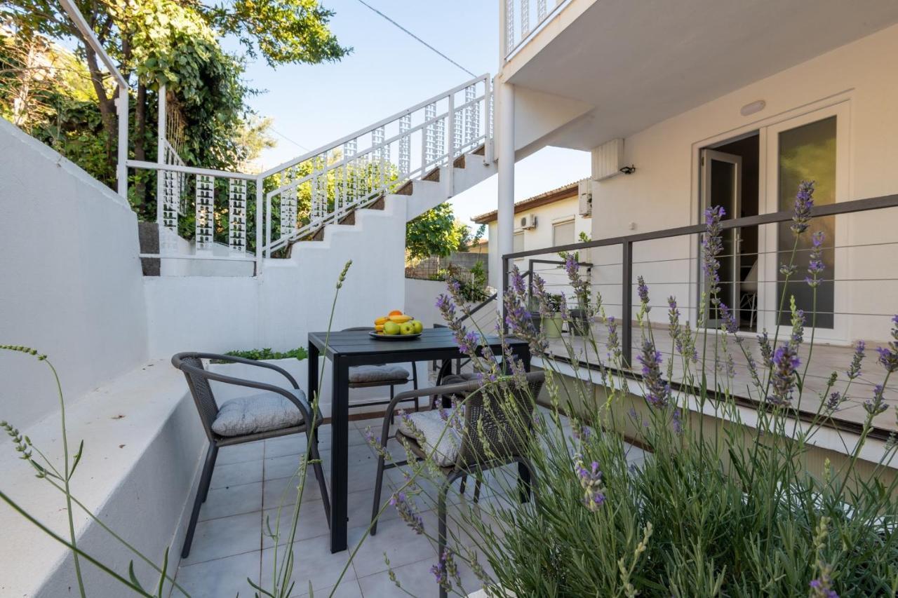 נאום Apartments Malalu מראה חיצוני תמונה