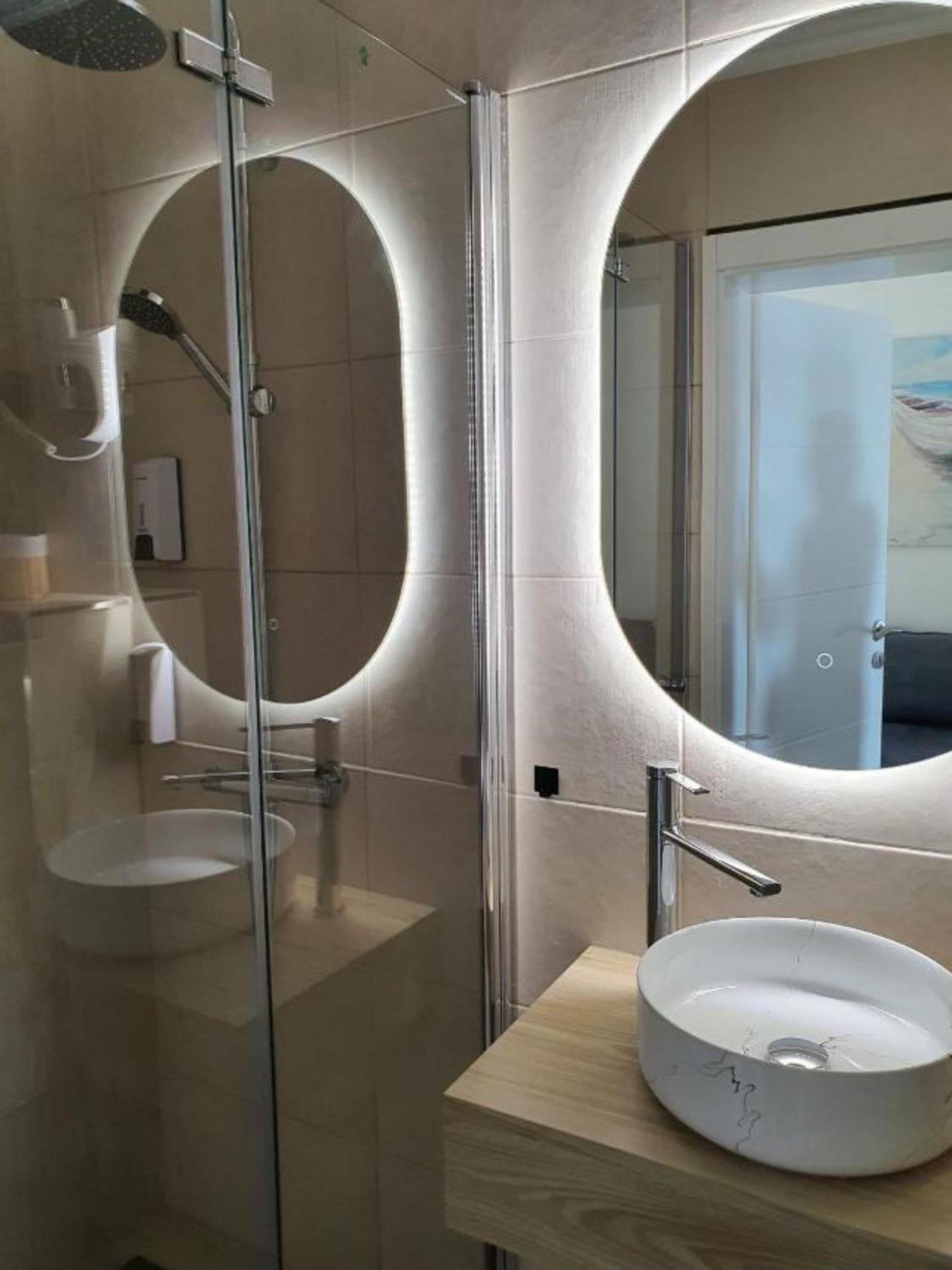 נאום Apartments Malalu חדר תמונה