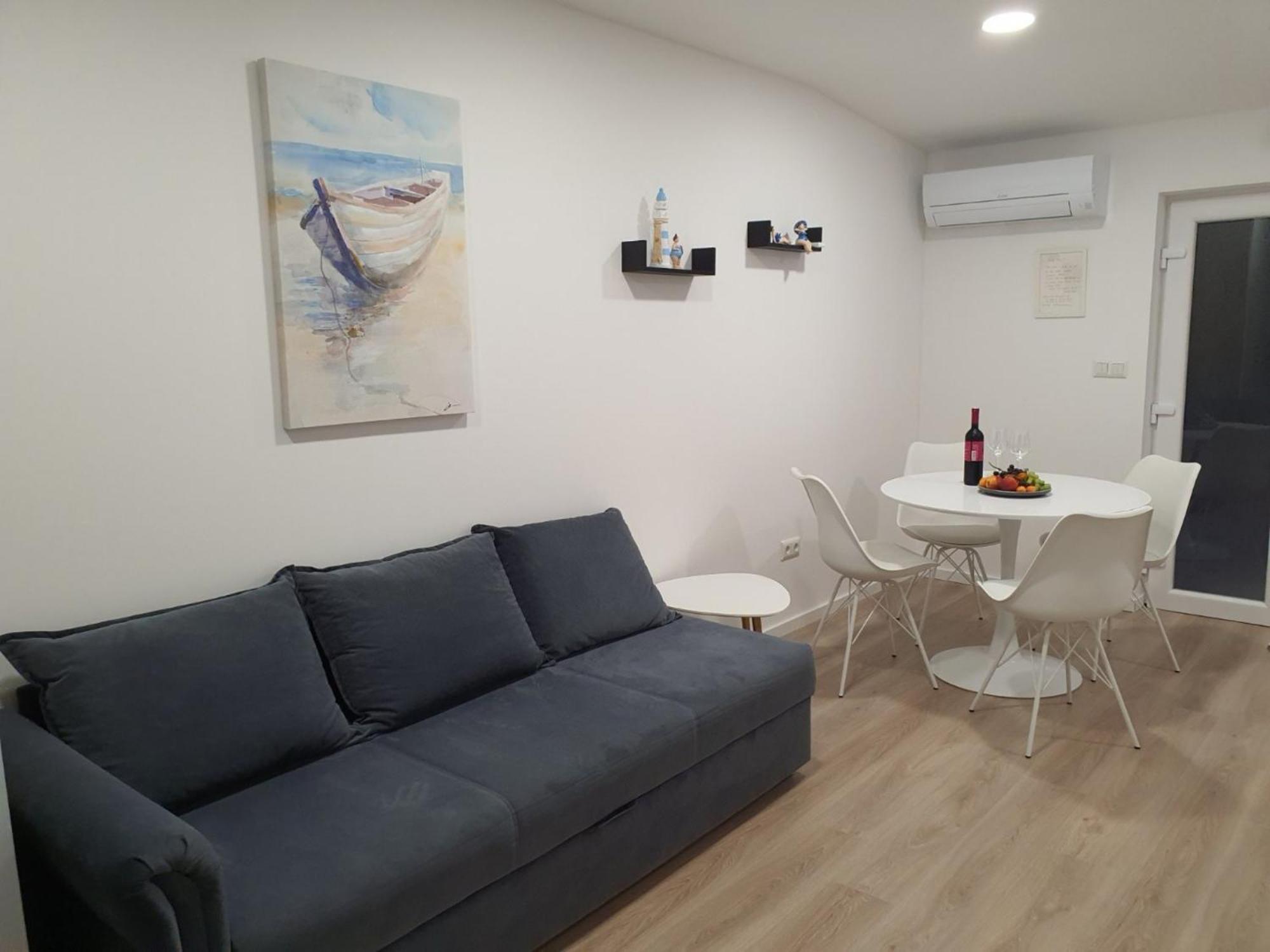 נאום Apartments Malalu חדר תמונה